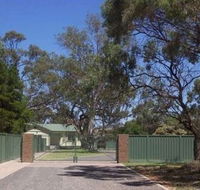Lock 9 Lodge - Accommodation Nelson Bay