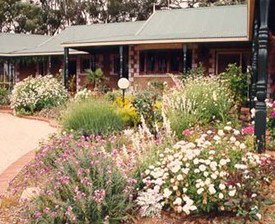 Red Gum Lagoon Cottages - Accommodation Nelson Bay 0