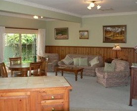 Red Gum Lagoon Cottages - Accommodation Nelson Bay 5