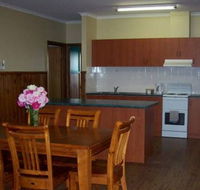 Riverland Holiday Cottage - Accommodation Nelson Bay