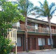Wentworth Club Motel - Accommodation Nelson Bay