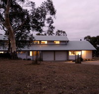 Silvertop Snowy Mountains Retreat - Accommodation Nelson Bay