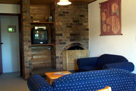 Birken Apartments - Accommodation Nelson Bay 2