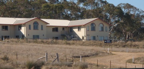 Jindabyne Equestrian Resort - Accommodation Nelson Bay 2
