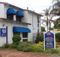 Alabaster Motor Inn - Accommodation Nelson Bay