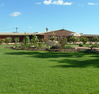 Newell Motor Inn - Accommodation Nelson Bay