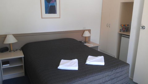 Artesian Spa Motel - Nelson Bay Accommodation.com 4