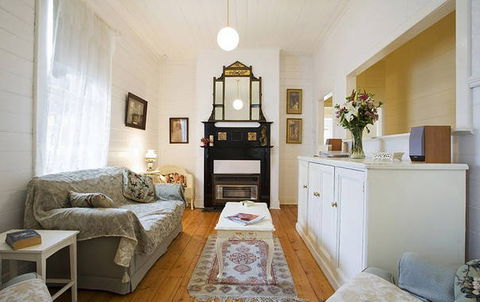 Chez Molle - Accommodation Nelson Bay 4