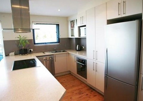 Beachfront Narrabeen - Accommodation Nelson Bay 5
