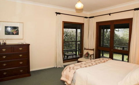 A Church And Homestead In Mudgee - Accommodation Nelson Bay 1