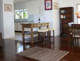 Shoal Point QLD Accommodation Nelson Bay