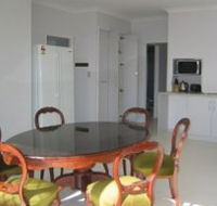Olas Holiday House - Accommodation Nelson Bay