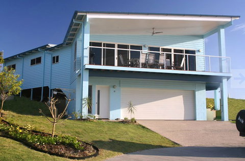 Blue Ocean View Beach House - Accommodation Nelson Bay 4