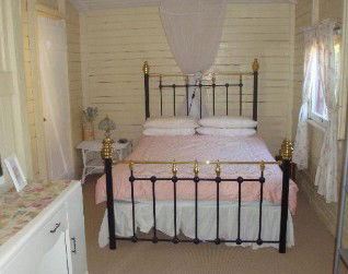 Rachels Cottage - Accommodation Nelson Bay 0