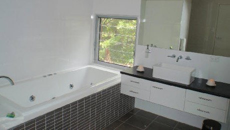 Twin Falls Retreat - Accommodation Nelson Bay 0