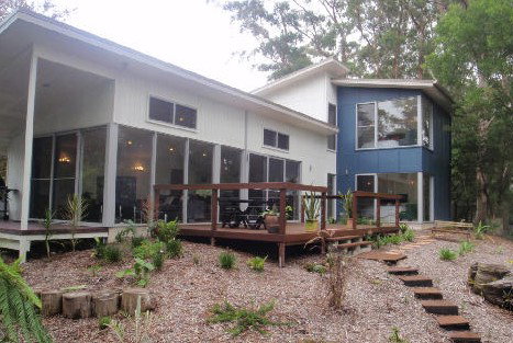 Twin Falls Retreat - Accommodation Nelson Bay 5