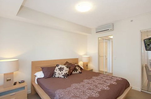 Grand Mercure Apartments Coolangatta - Accommodation Nelson Bay 1