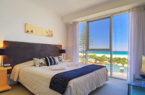 Reflection Tower Two - Accommodation Nelson Bay 3