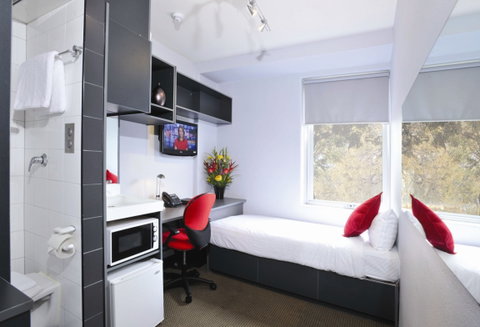 Budget1Hotel - Accommodation Nelson Bay 4