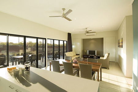Oaks Cable Beach Sanctuary - Accommodation Nelson Bay 3