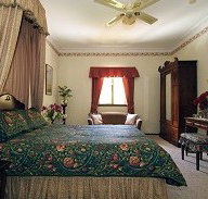 Holberry House - Accommodation Nelson Bay
