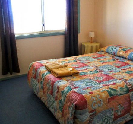 Bay Lodge Economy Beachfront - Accommodation Nelson Bay 4