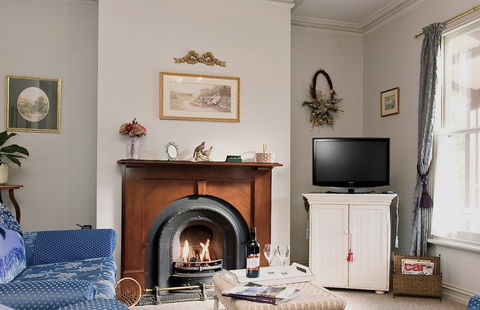 Lemonade Creek Cottages Lorne - Accommodation Nelson Bay 0