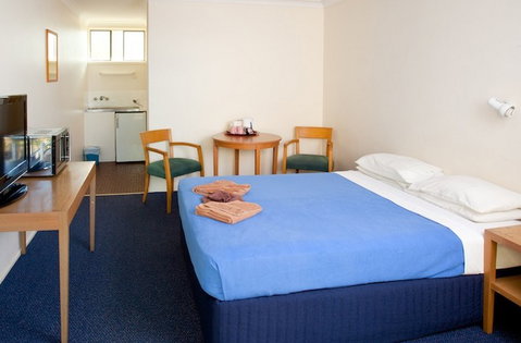 Motel Sundale - Accommodation Nelson Bay 0