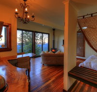 At Remingtons B  B - Accommodation Nelson Bay