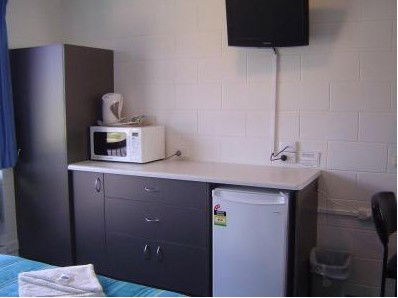 Cedar Lodge Motel - Accommodation Nelson Bay 5