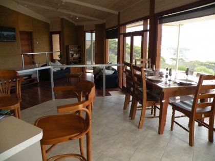 Sunset Rendezvous - Accommodation Nelson Bay 4
