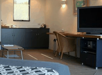 Edge Of The Bay Resort - On Freycinet - Accommodation Nelson Bay 2