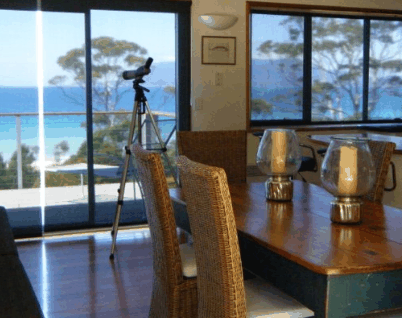 Spring Beach Holiday Villas - Accommodation Nelson Bay
