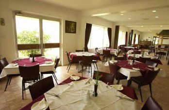 Allonville Motel - Accommodation Nelson Bay 3