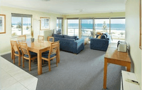 Seashells Serviced Apartments Scarborough - Accommodation Nelson Bay 3