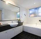 Myconos Resort - Accommodation Nelson Bay