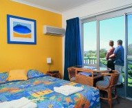Ocean Side Hawks Nest - Accommodation Nelson Bay 1