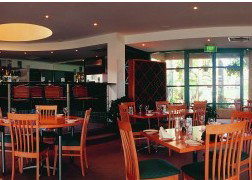 Ocean Side Hawks Nest - Accommodation Nelson Bay 3