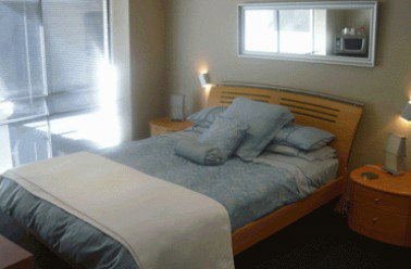 New York On King - Accommodation Nelson Bay 0