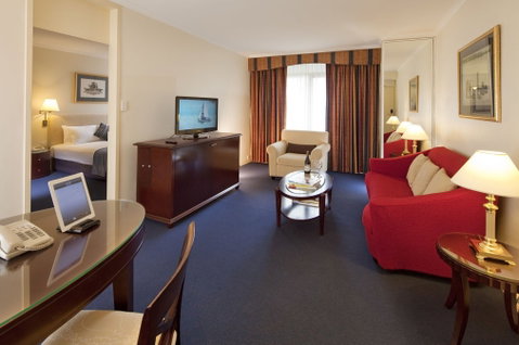 Seasons Of Perth - Accommodation Nelson Bay 2