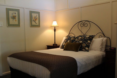Woodend VIC Accommodation Nelson Bay