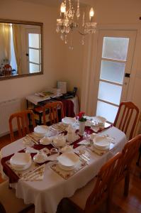 Bluebell Bed And Breakfast - Accommodation Nelson Bay 4