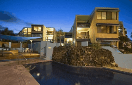 Bellardoo Holiday Apartments - Accommodation Nelson Bay 1