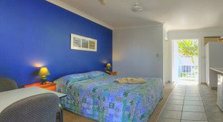 Limassol Motel - Accommodation Nelson Bay 2