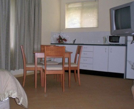 Neds Bed Horse O Tel - Accommodation Nelson Bay 3