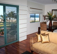 Currumbin Sands on the Beach - Accommodation Nelson Bay