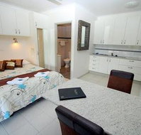 Coral Point Lodge - Accommodation Nelson Bay