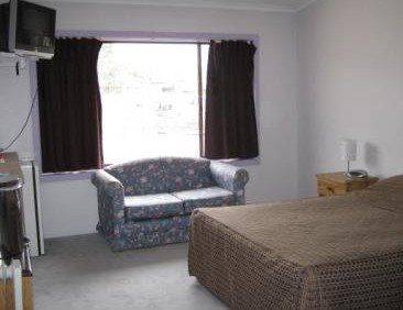 Banjo Paterson Inn - Accommodation Nelson Bay 1