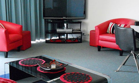 Sandy Shores On Golden Beach - Accommodation Nelson Bay 0