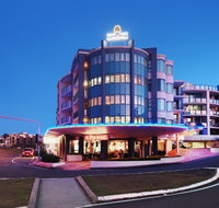 Grand Palais Beachside Resort - Accommodation Nelson Bay